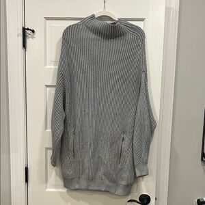 Free People Gray Women's Crew Neck Sweater